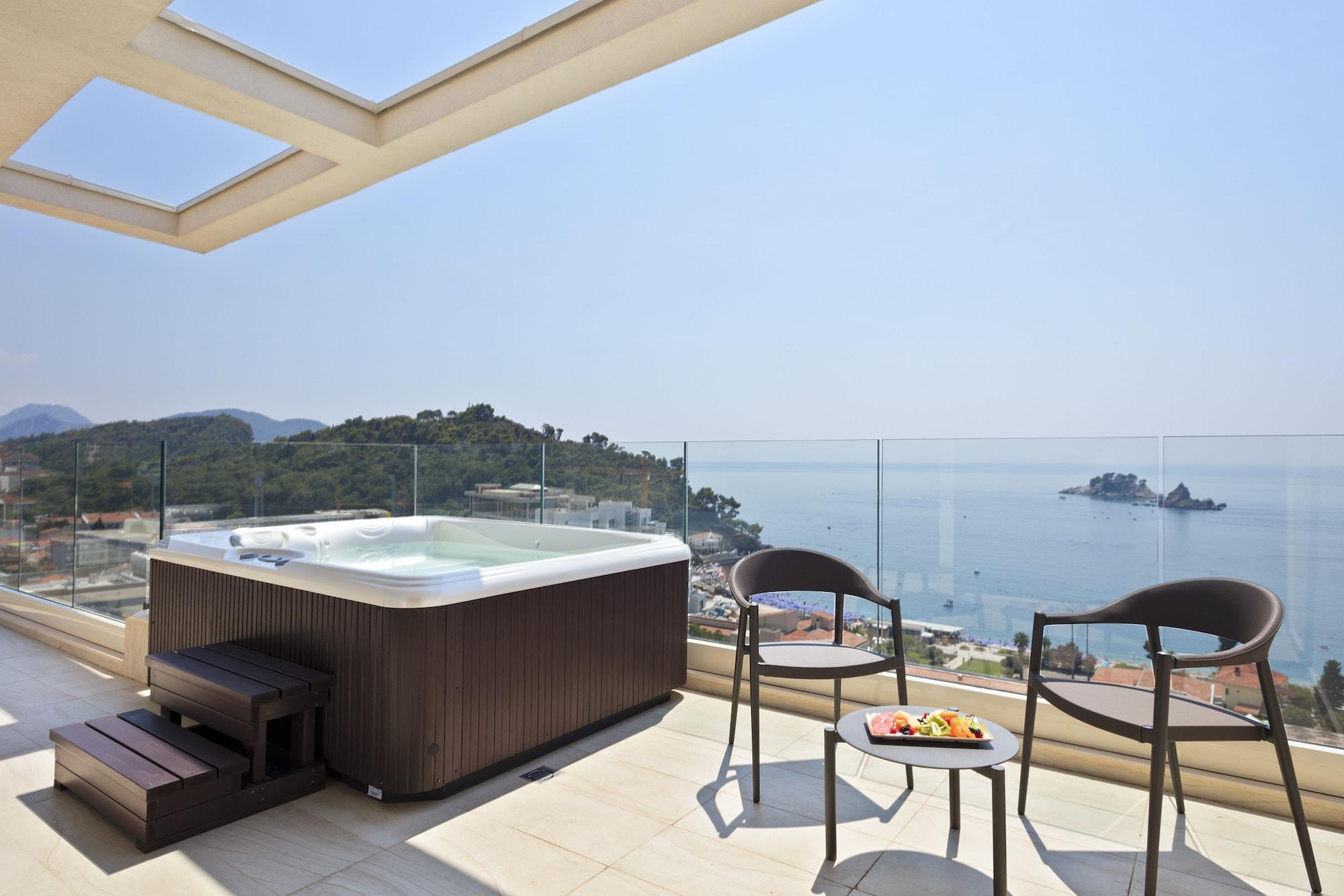 Hotel Ami Budva Petrovac Ngoại thất bức ảnh
