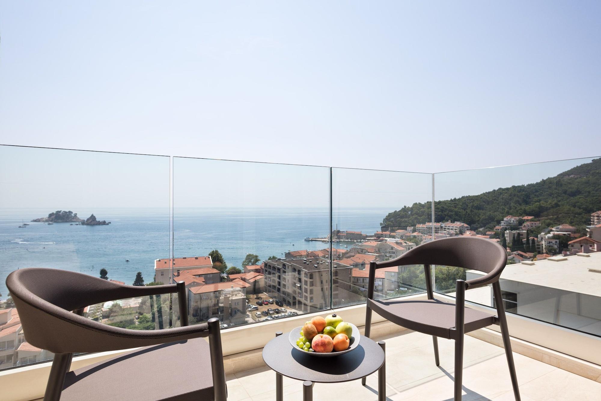 Hotel Ami Budva Petrovac Ngoại thất bức ảnh