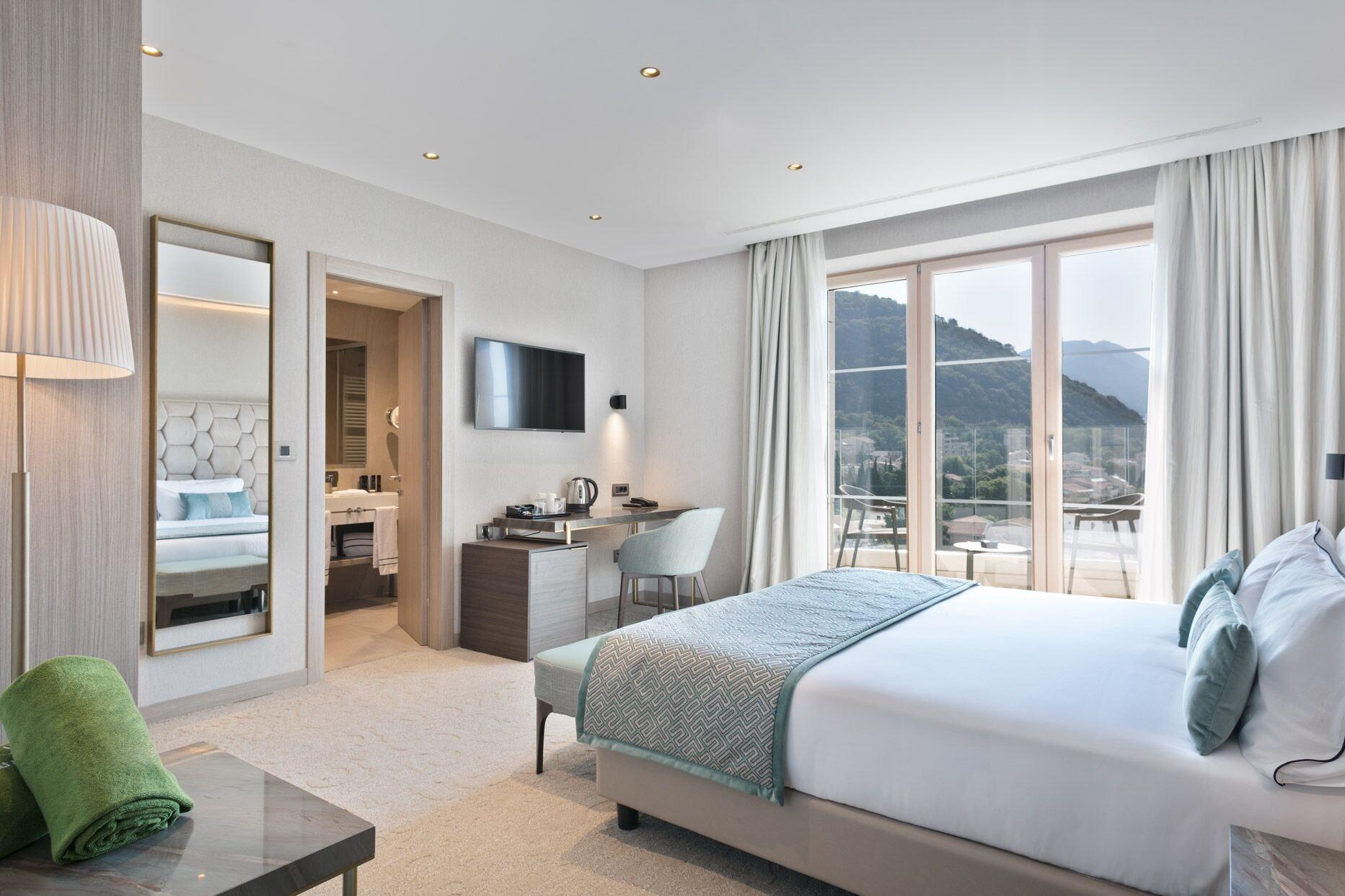 Hotel Ami Budva Petrovac Ngoại thất bức ảnh